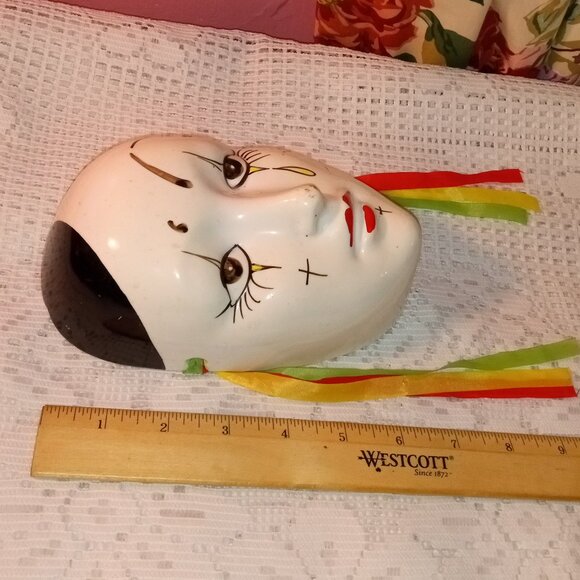 BEAUTIFUL COLORFUL WALL DECOR CERAMIC FACE OF A TEAR DROP AND CROSSMADE IN TAWAN - Picture 6 of 7